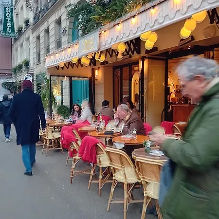 Апартаменты Front Metro , Center , Amusing Place ,Close To Monument As Eiffel Tour And Louvre Meusm *